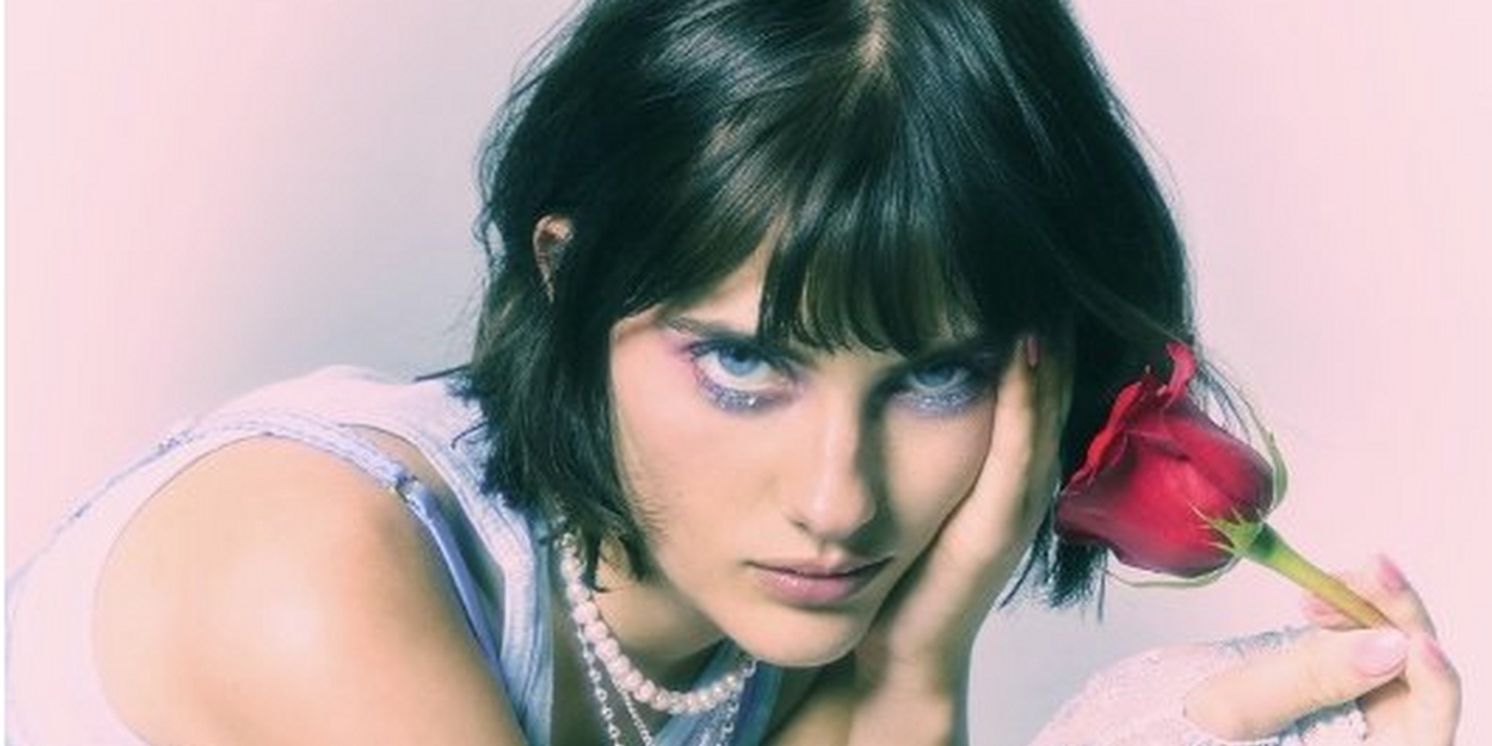 Emeline Drops Defiant New Single 'Everything I'm Not'  Image