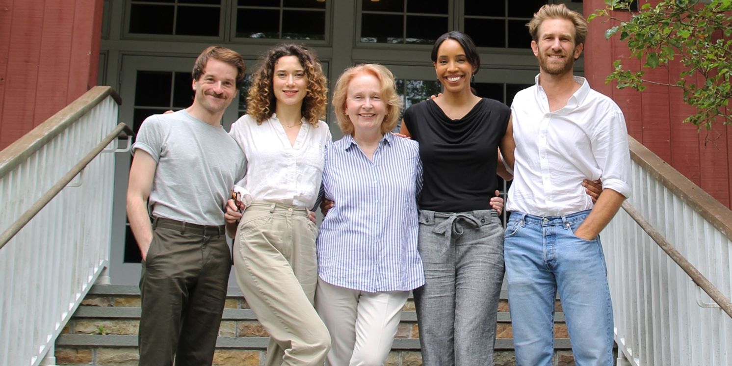 Kate Burton & More to Star in DIAL M FOR MURDER at Westport Country Playhouse  Image
