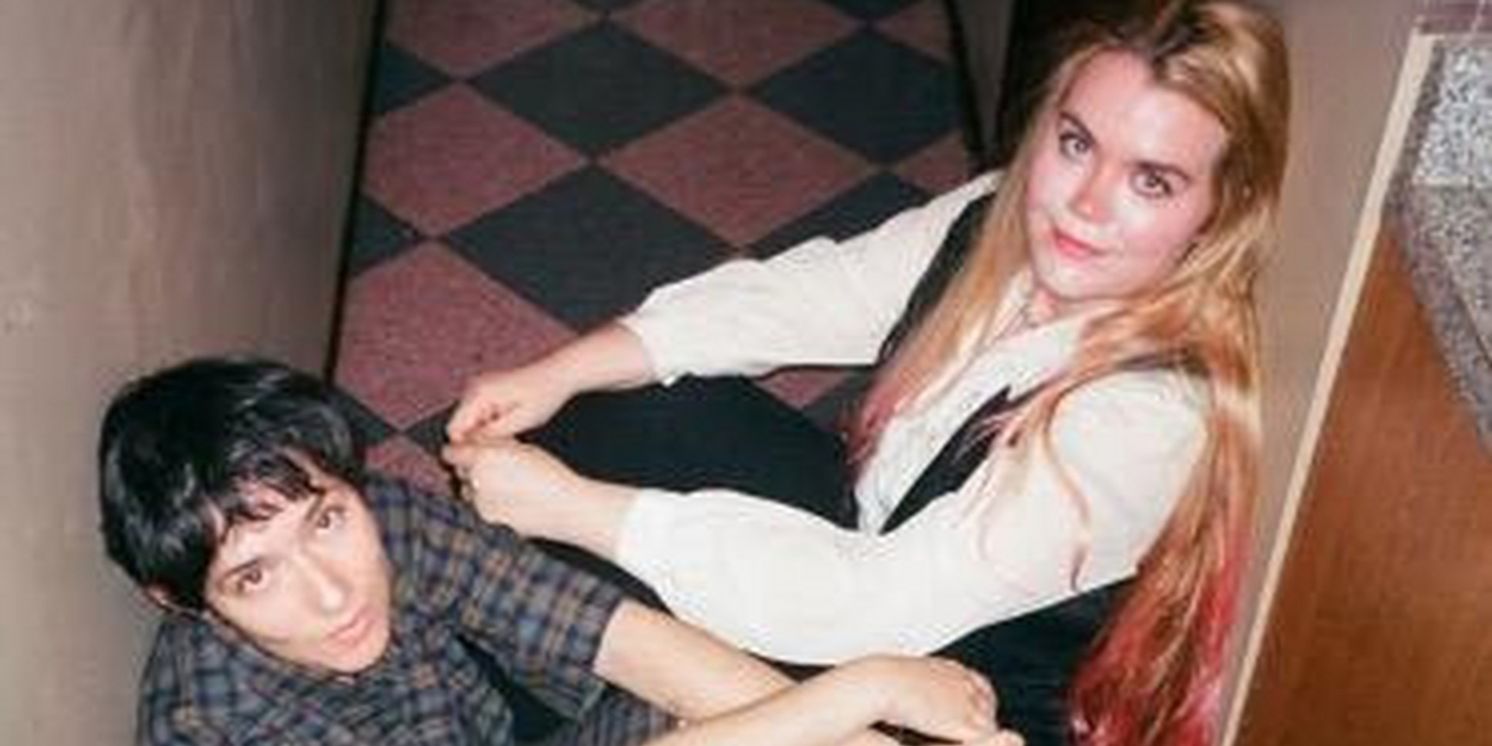 Daisy The Great Share 'Aluminum'  Image