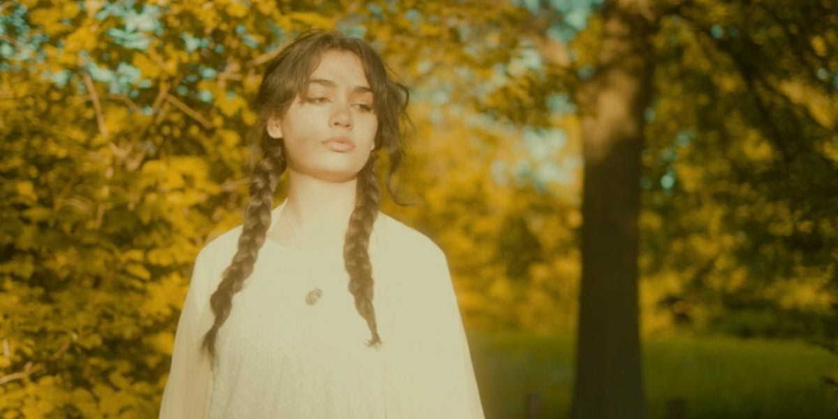 Safiyah Hernandez Shares New Single 'Hummingbird'