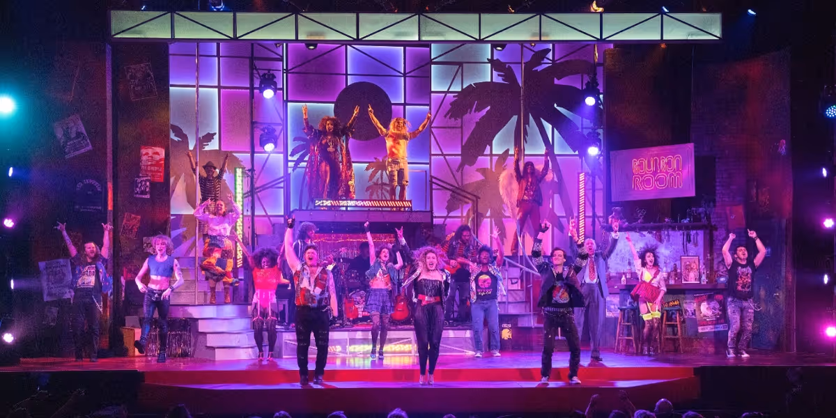 Review: ROCK OF AGES at The Argyle Theatre
