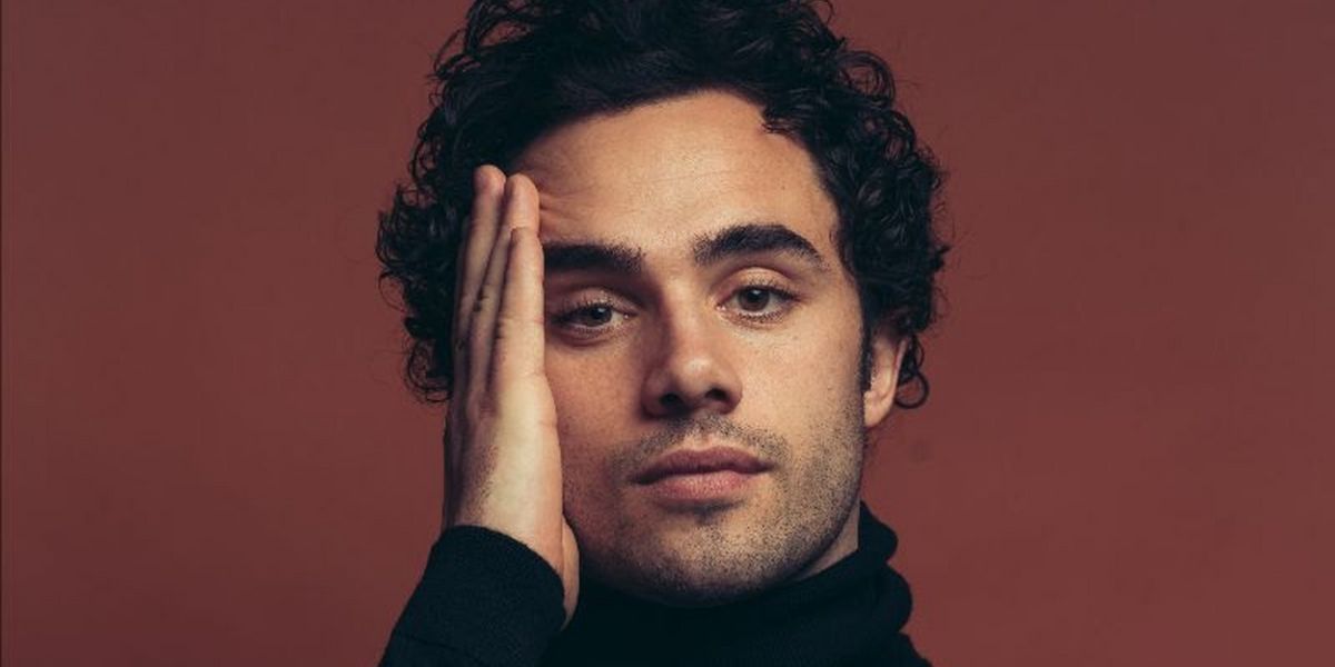 Toby Sebastian Announces Debut UK Headline Tour