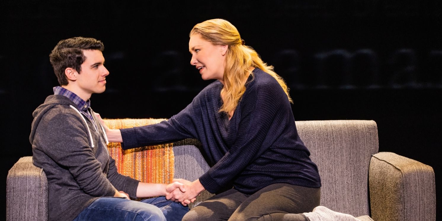Review: DEAR EVAN HANSEN at Paramount Theater  Image