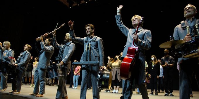 VIDEO: Go Inside AMERICAN UTOPIA's Broadway Re-Opening Night