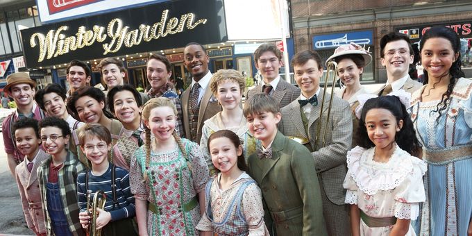 VIDEO: Young Stars of THE MUSIC MAN Celebrate Broadway Debuts Outside the Winter Garden Theatre!