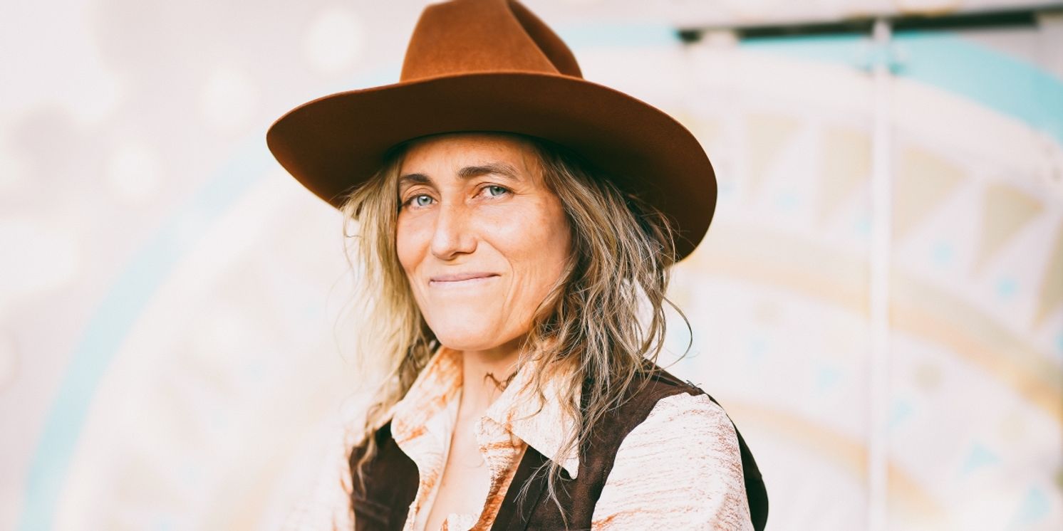 Melissa Carper Unveils New Single 'Ain't a Day Goes By'  Image