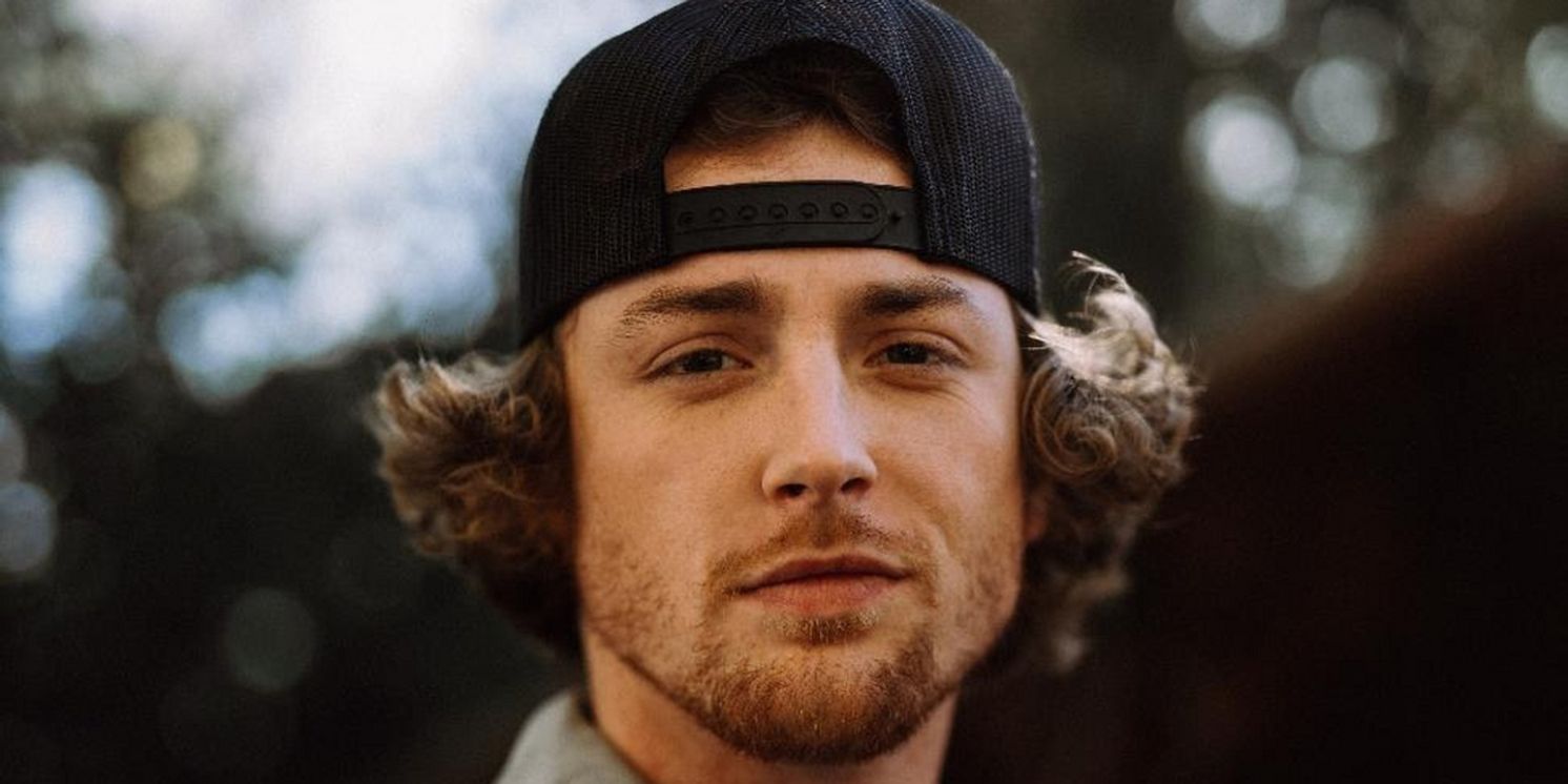 Bailey Zimmerman's Platinum Hit 'Fall in Love' Becomes Fastest Debut Single to Reach No. 1 at Country Radio Since 2015  Image