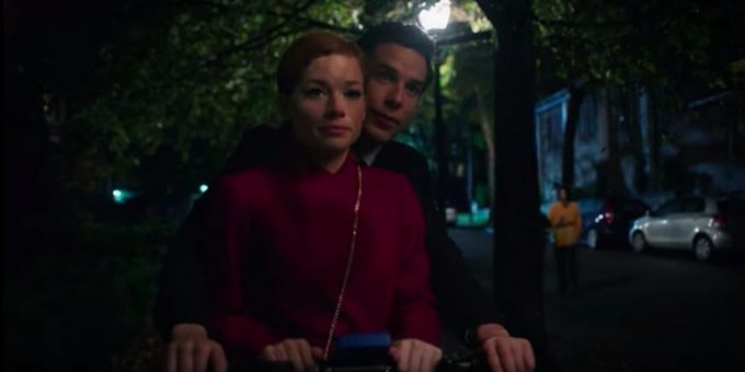 VIDEO: Watch Skylar Astin Sing 'I'm Gonna Be (500 Miles)' on ZOEY'S EXTRAORDINARY PLAYLIST