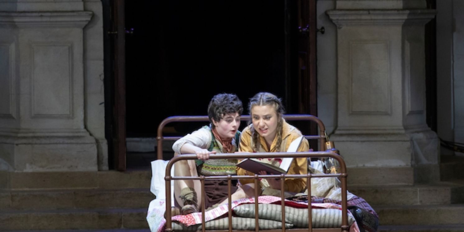 Review: HANSEL AND GRETEL, Opera Holland Park  Image