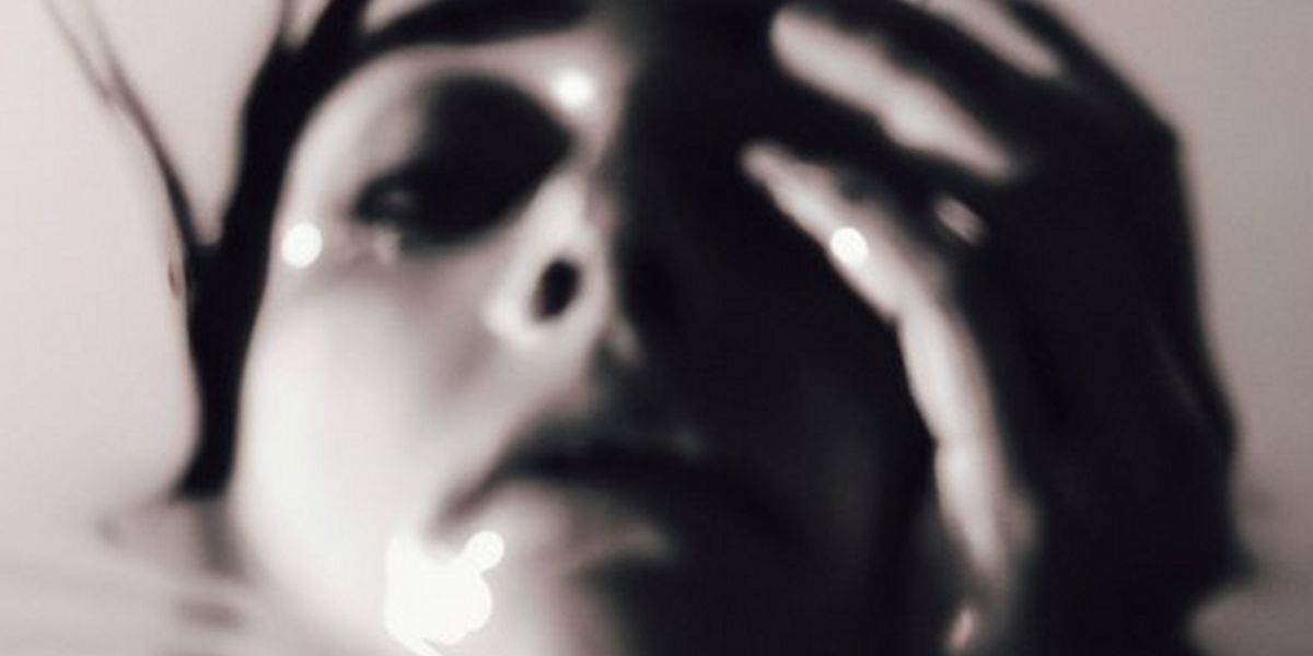 NONĒ SUNSHINE Releases Empowering Single 'Stumble'