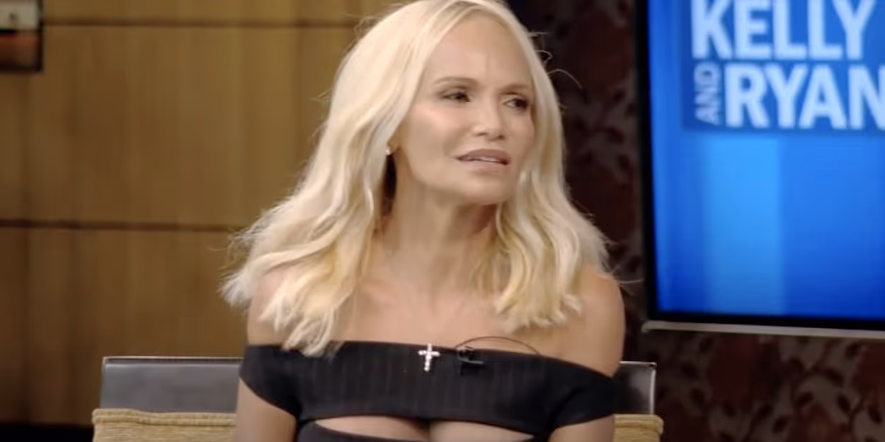 VIDEO: Kristin Chenoweth Talks Her First Concert Back and More on LIVE WITH KELLY &… Video