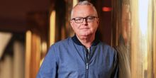 Interview: Andrew Bovell (Playwright) of THINGS I KNOW TO BE TRUE at Great Barrington