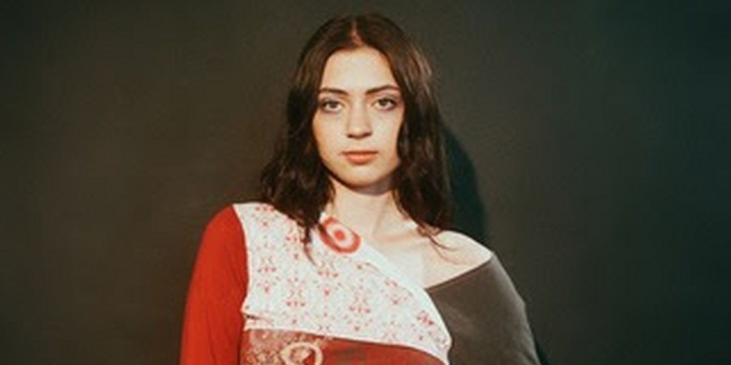 Lizzy McAlpine Releases Spotify Singles  Image