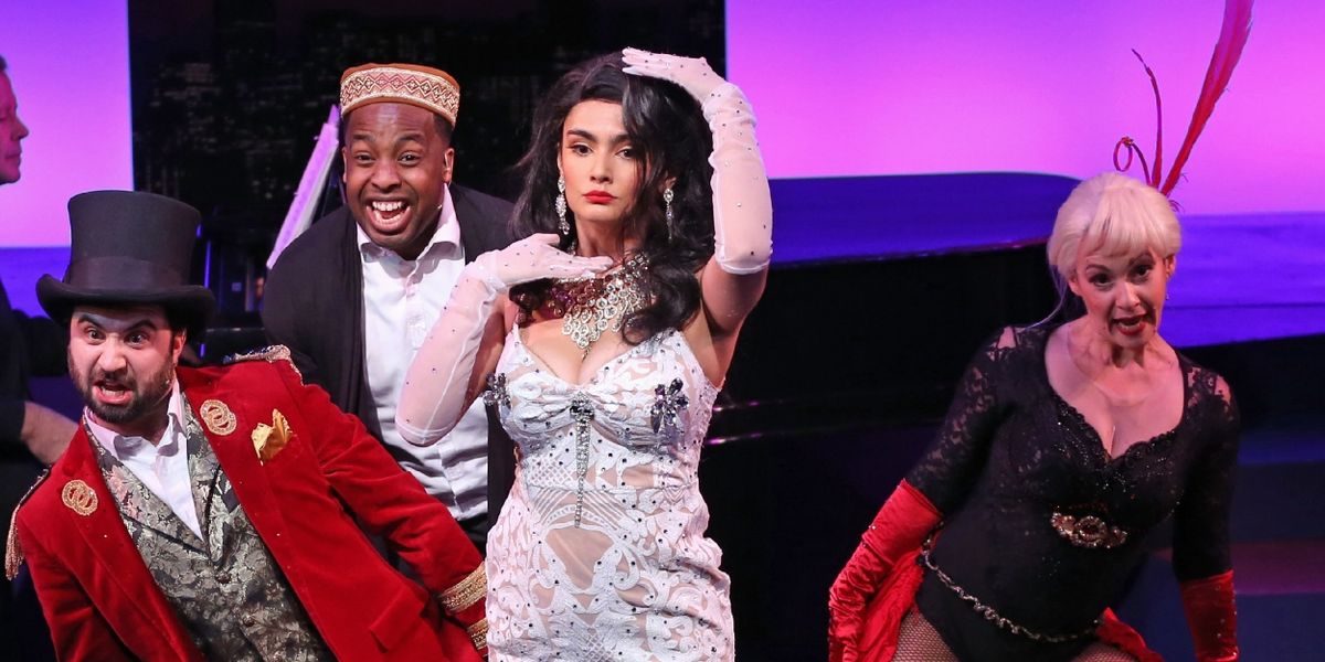 Review: FORBIDDEN BROADWAY at Starlight Indoors