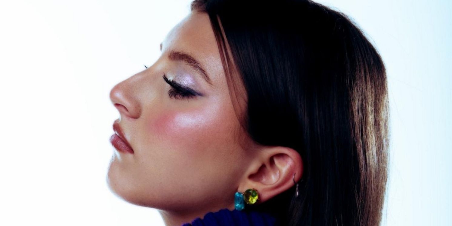 Soul-Pop Powerhouse Lindsey Lomis Releases New 'Universe' EP  Image