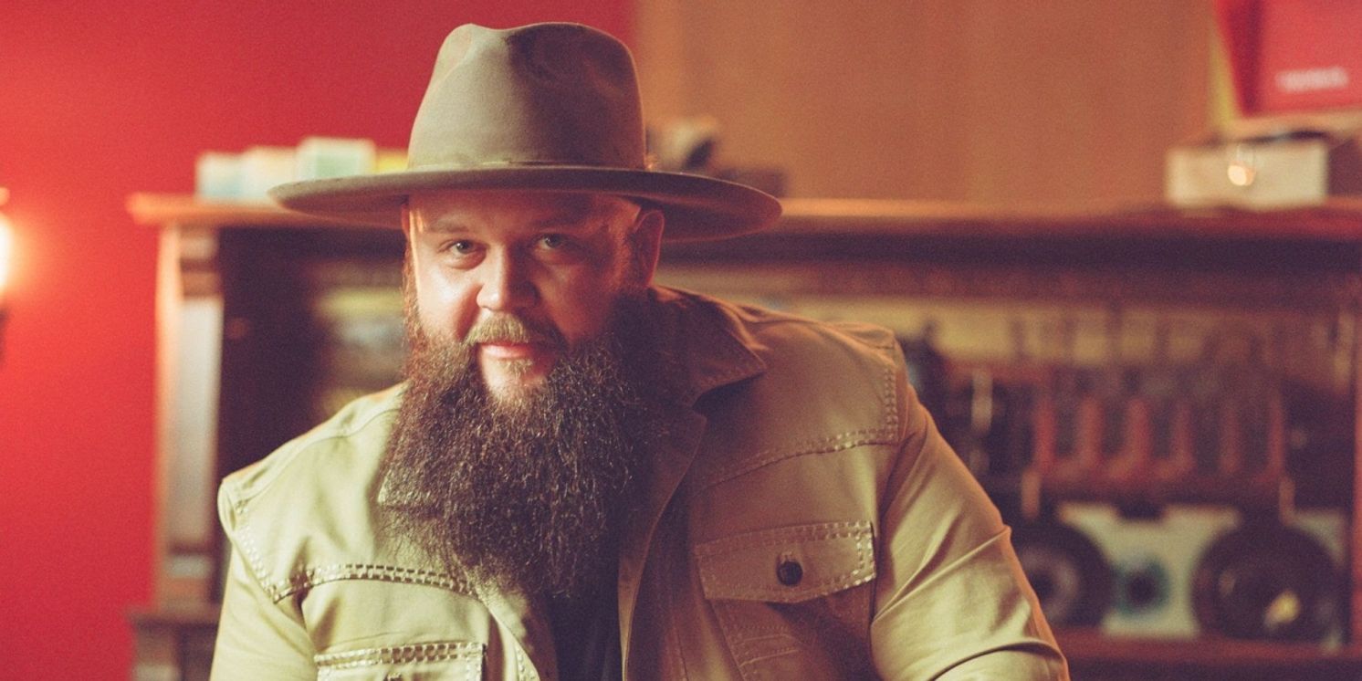 Larry Fleet Extends Headline Tour Into Summer 2023  Image