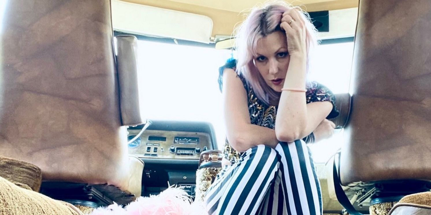 Miriam Clancy Shares New Single 'Head Like A Hole'  Image