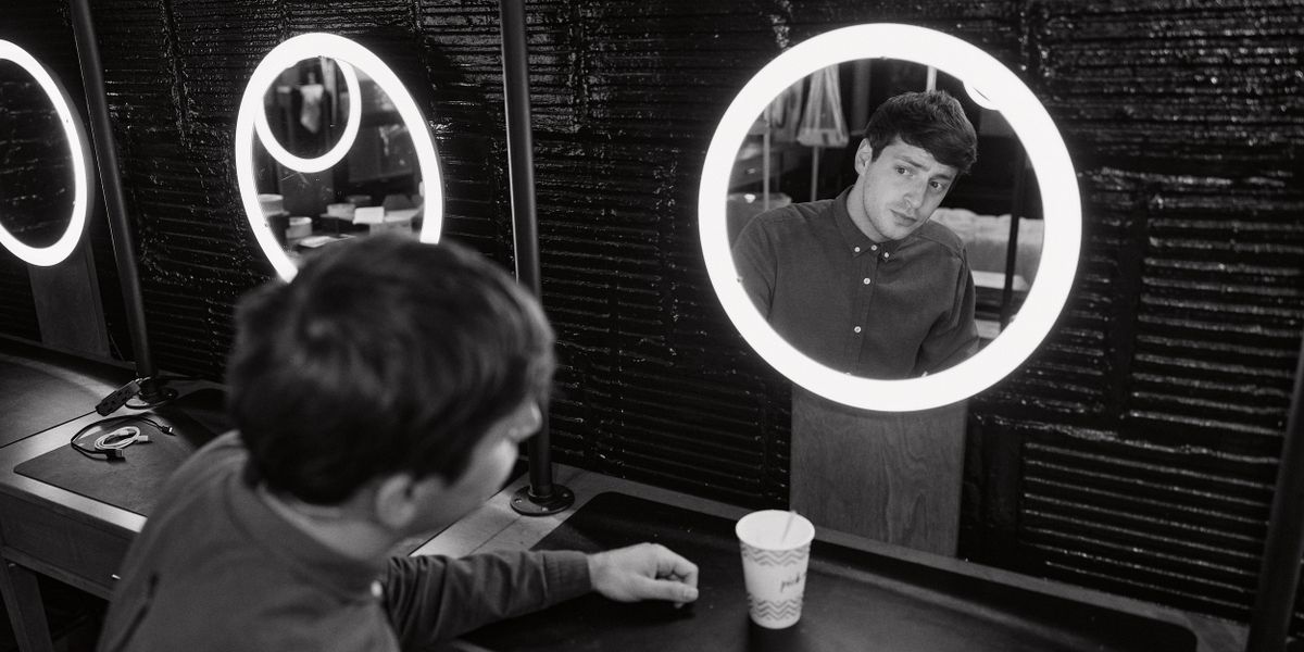 Alex Edelman's JUST FOR US to Replace IS THIS A ROOM at Woolly Mammoth Theatre Company