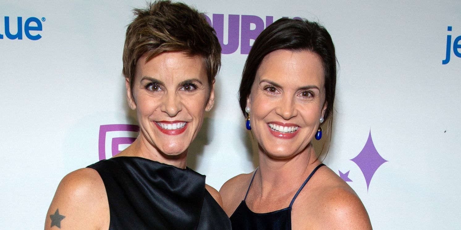COME FROM AWAY Star Jenn Colella Engaged to Mo Mullen  Image
