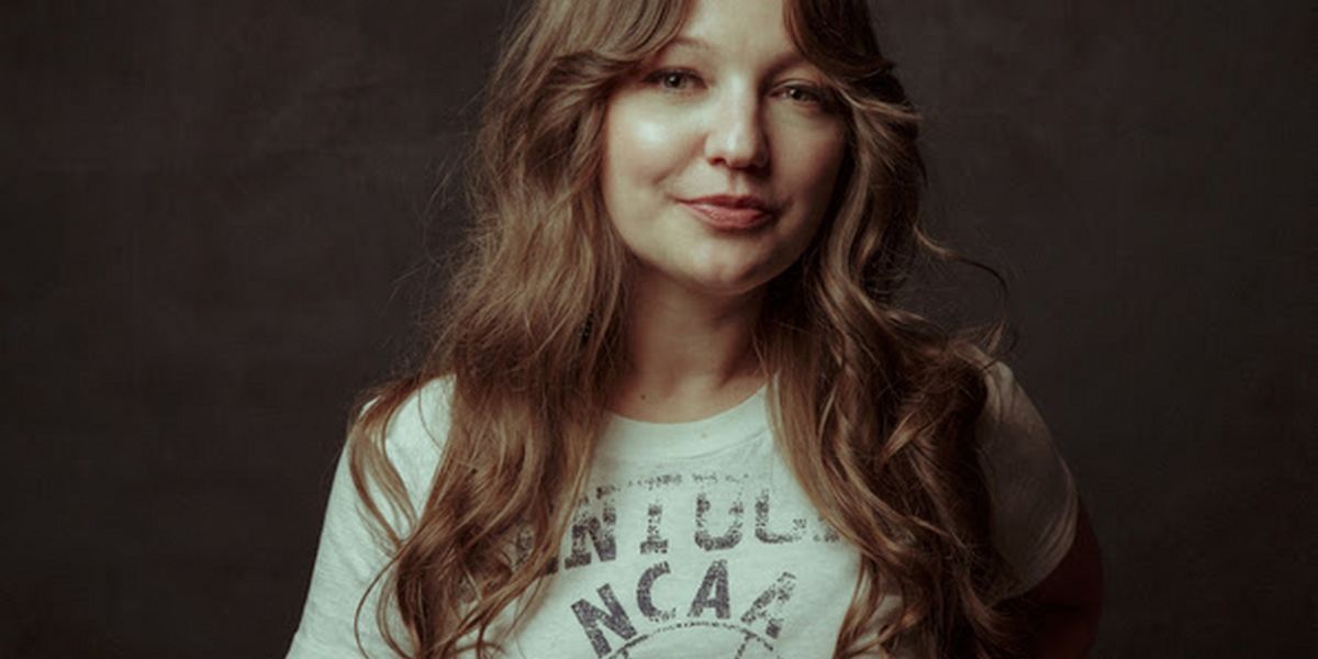 Kelsey Waldon Debuts New Song 'Simple As Love'