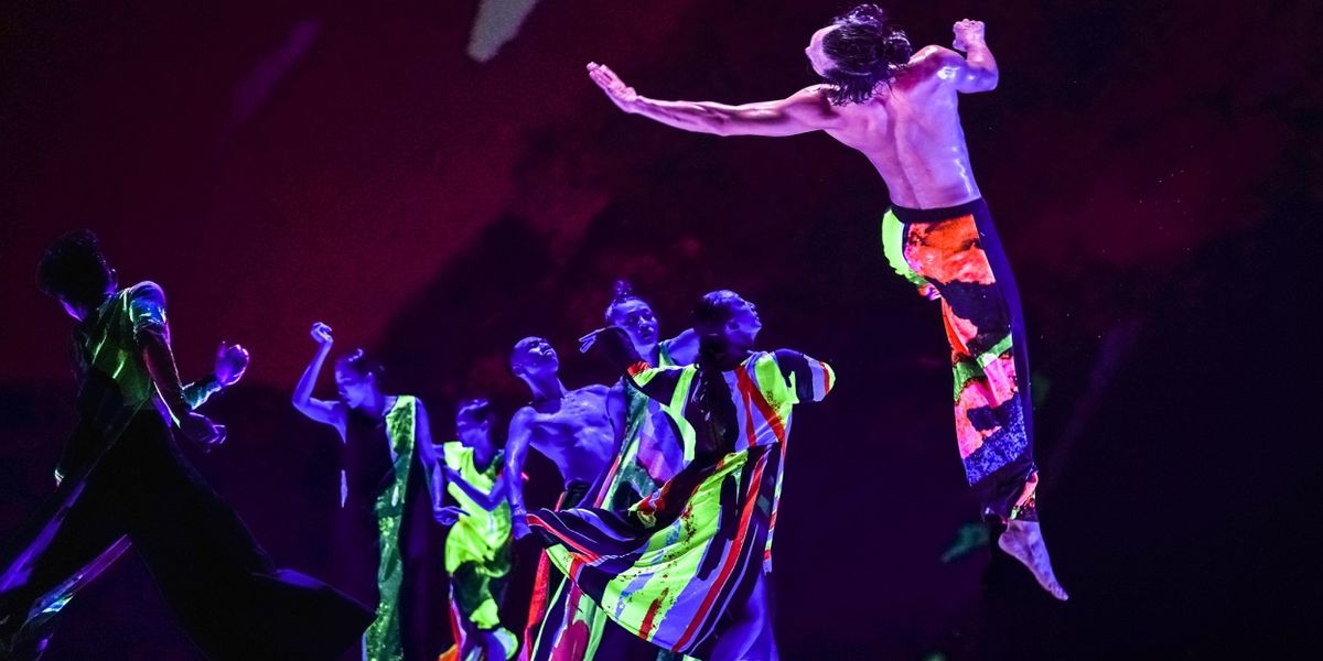 Review: CLOUD GATE DANCE THEATRE OF TAIWAN: 13 TONGUES at The Kennedy Center