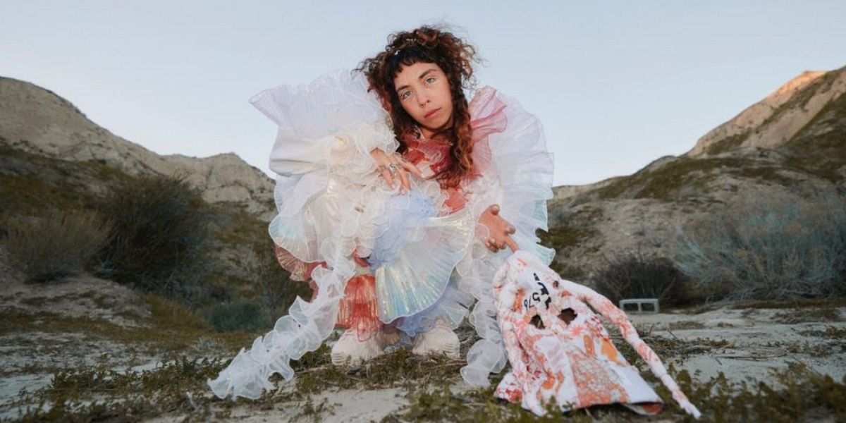 INDIGO DE SOUZA Announces New Album & Shares New Single 'Younger & Dumber'