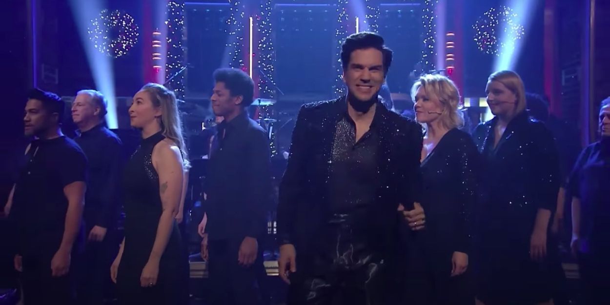 VIDEO: Will Swenson & A BEAUTIFUL NOISE Cast Perform 'America' By Neil Diamond on… Video