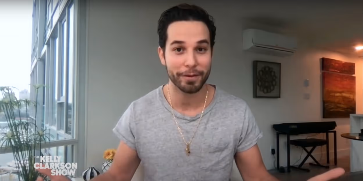 VIDEO: Skylar Astin & Kelly Clarkson Agree 'A Moment Like This' Is Difficult To Sing Video
