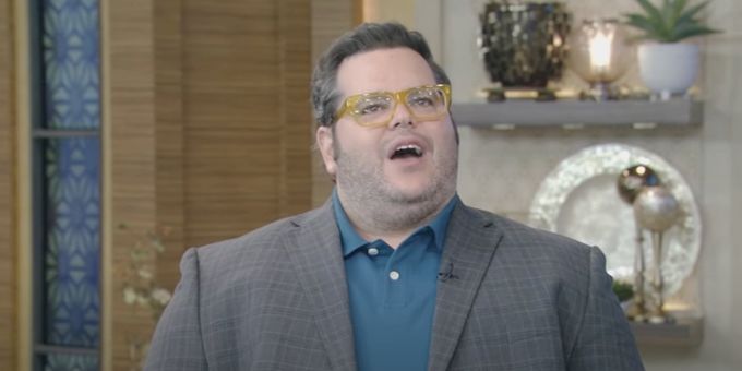 VIDEO: Josh Gad Reveals Nick Lachey Auditioned For THE BOOK OF MORMON