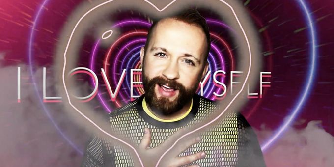 BWW Exclusive: Watch Marty Thomas Sing from THANKFUL: An Album for Jerad Bortz