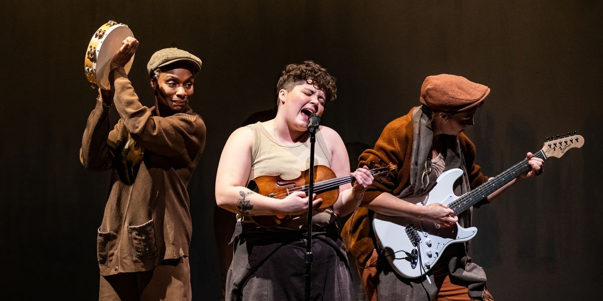 Review: METAMORPHOSES at Seattle Repertory Theatre