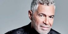 Interview: Clint Holmes of BETWEEN THE MOON AND NEW YORK CITY at 54 Below