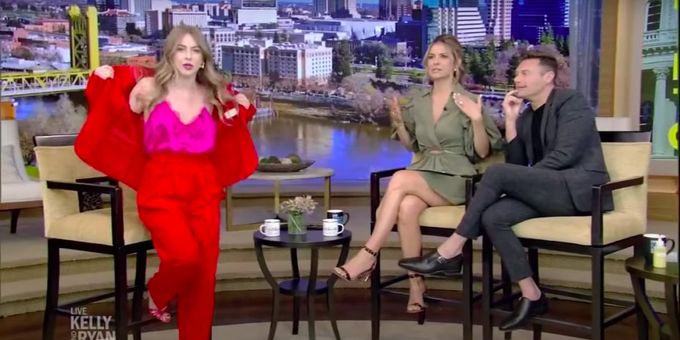 VIDEO: Julianne Hough Performs Some of Her POTUS Rap on LIVE! With Kelly & Ryan