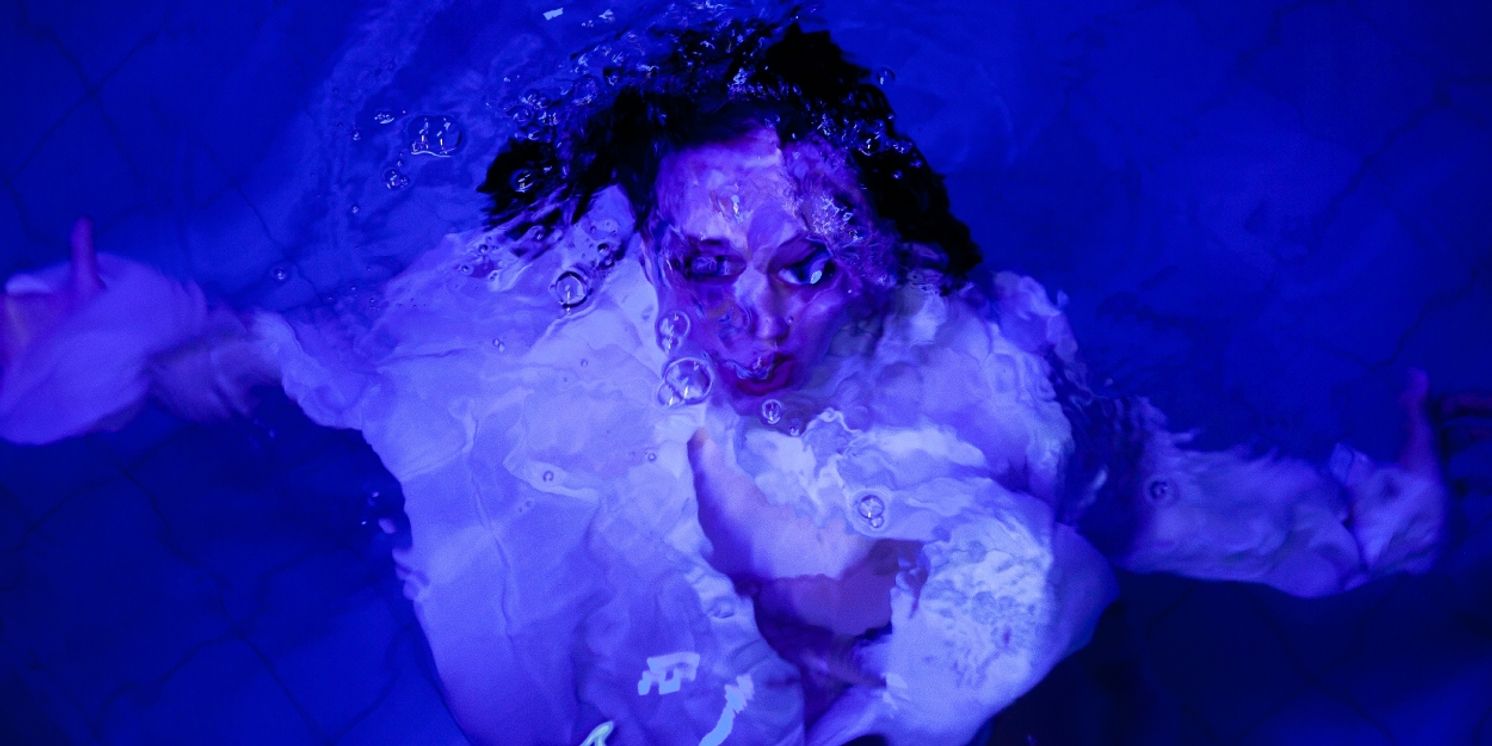 BWW Arvio: Tämä pöytä on tehty maailmanpuusta, Kellariteatteri  Image