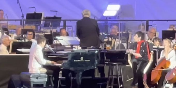 VIDEO: Liza Minnelli and Michael Feinstein Perform 'Our Love is Here to Stay' by George Gershwin