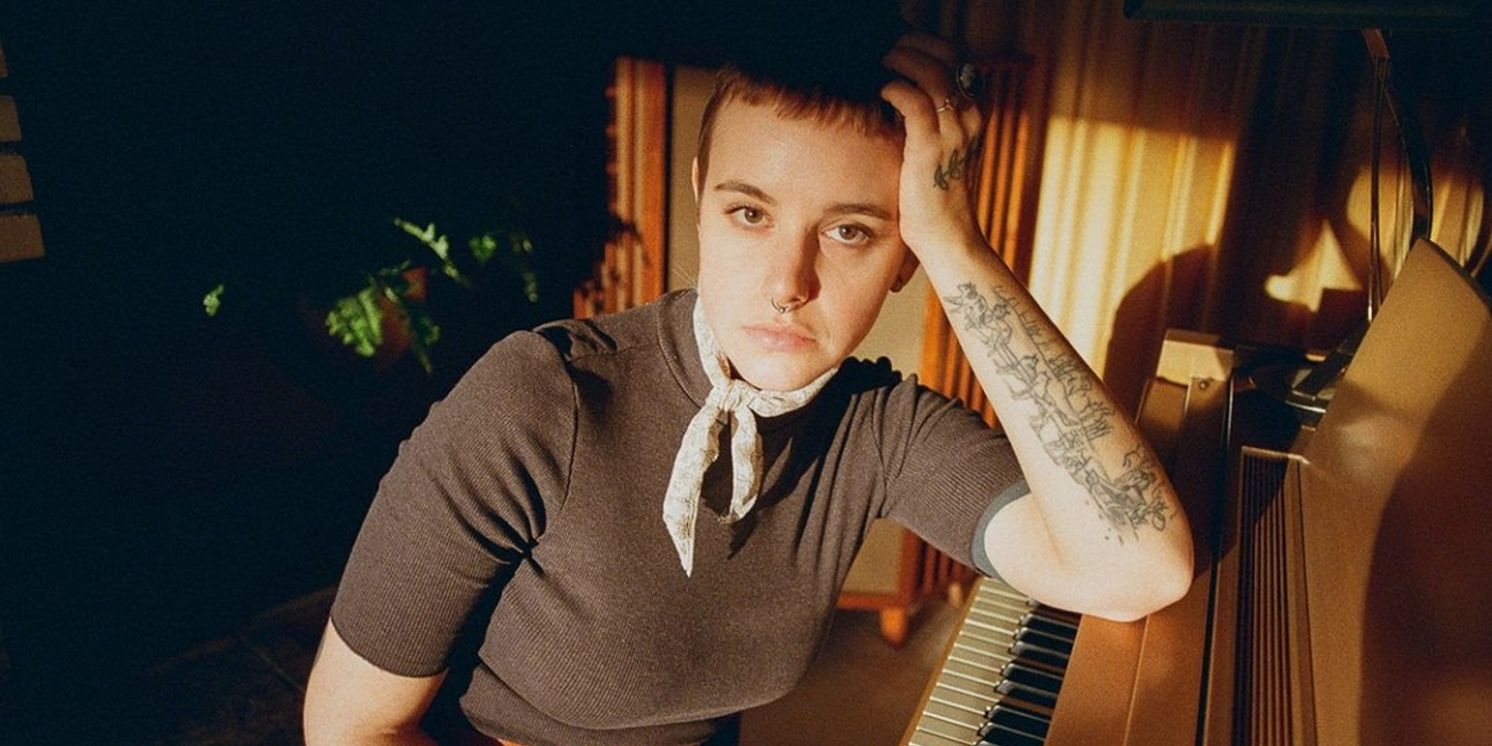 Cat Clyde Debuts 'I Feel It' Single  Image