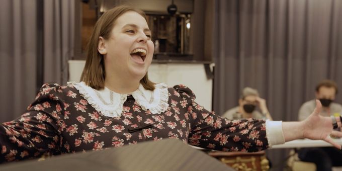 VIDEO: Beanie Feldstein, Ramin Karimloo, and More in Rehearsal For FUNNY GIRL