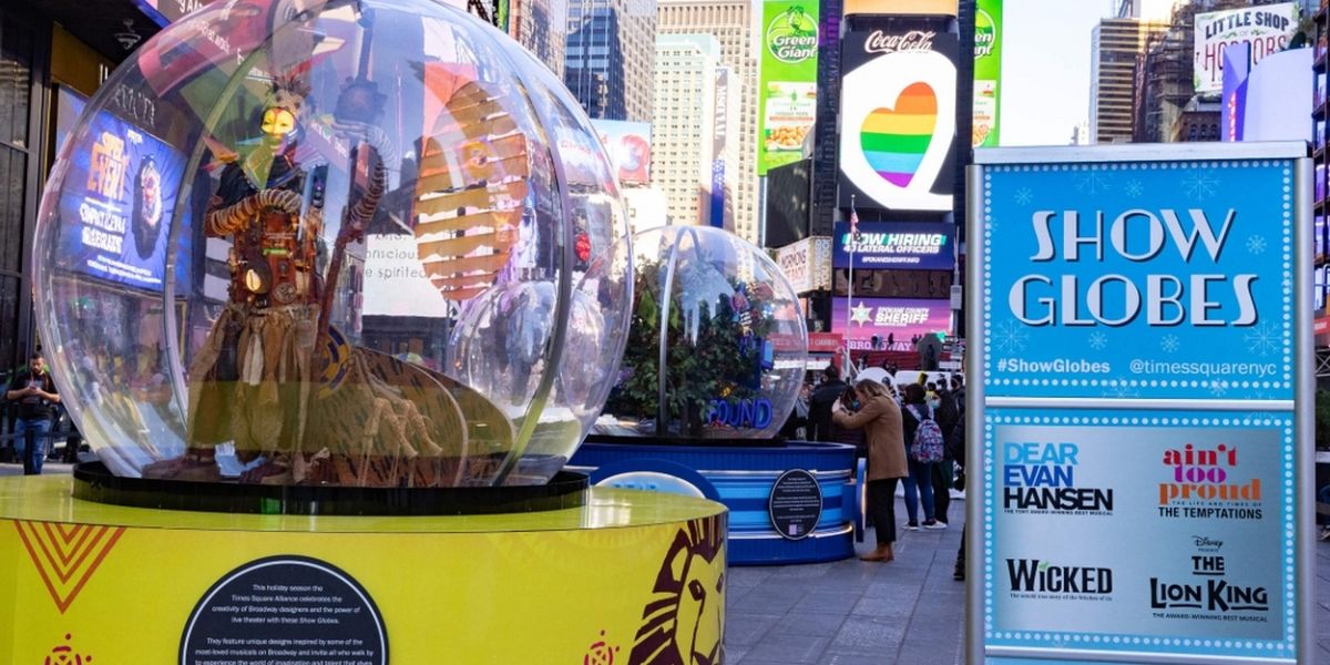 ALADDIN Show Globe to Be Unveiled in Times Square With Performances From Jelani Remy, Ginna Claire Mason, and Arielle Jacobs