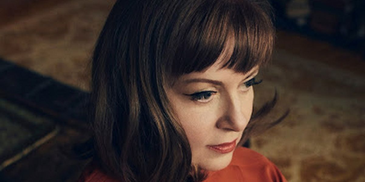 Addie Brik Announces New Album 'That Dog Don't Hunt'