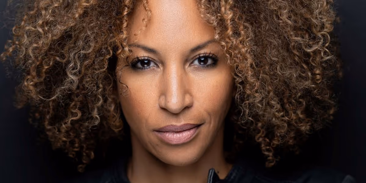 Lana Gordon Returns to CHICAGO Tonight