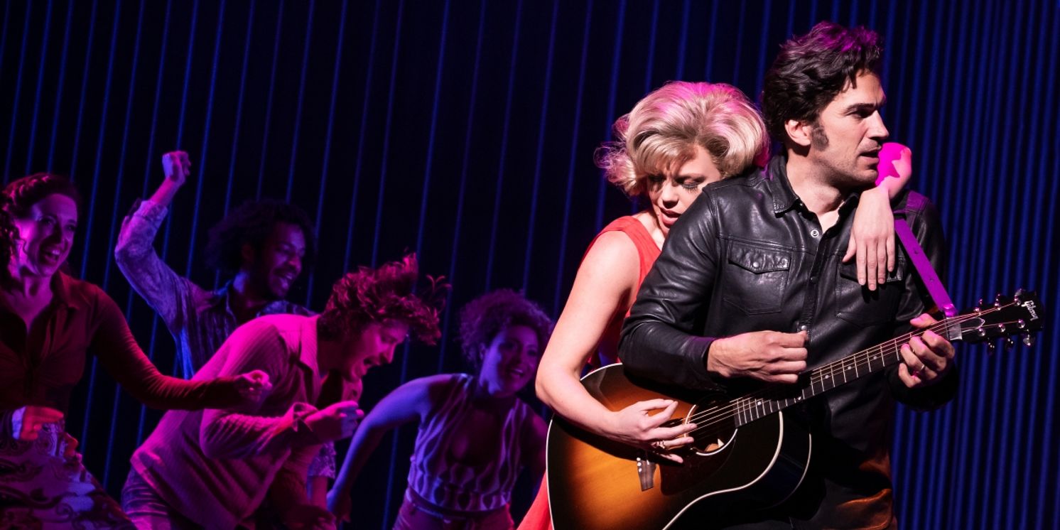 Robyn Hurder Will Miss Upcoming Performances of A BEAUTIFUL NOISE Due to COVID-19  Image