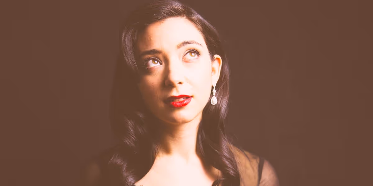 Julie Benko to Return to Birdland With JULIE SINGS JULE This Summer