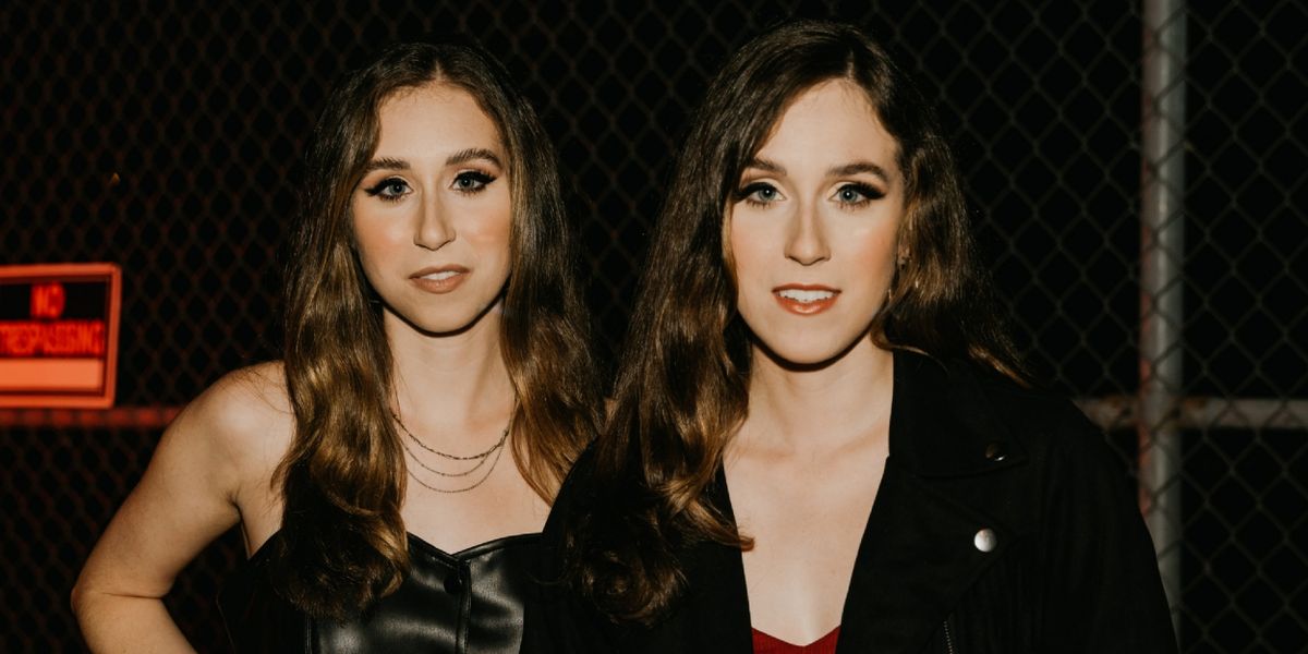 Hobbs Sisters Release New Single 'Love Breaks All The Rules'