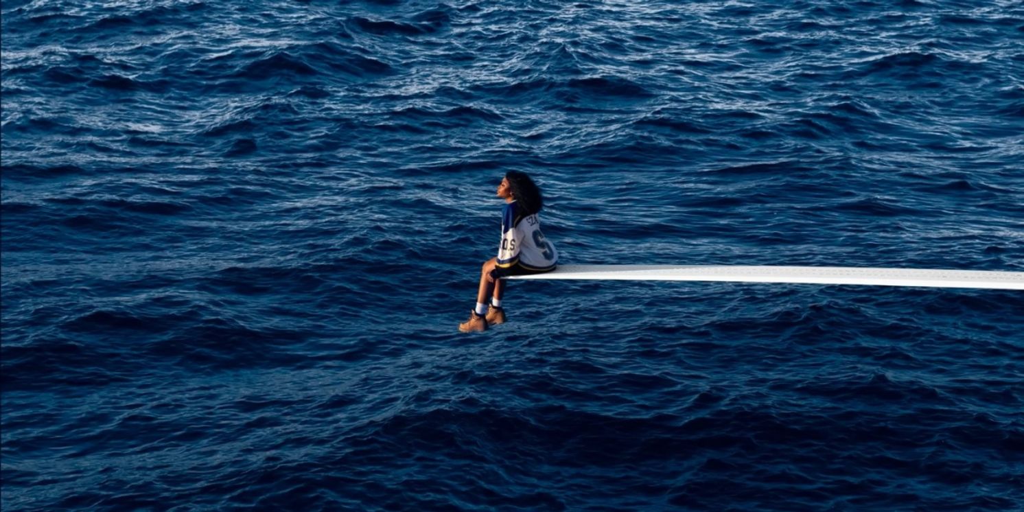 SZA Samples Beyoncé's 'Listen' From DREAMGIRLS on 'S.O.S.' Album Title Track  Image