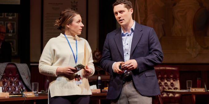 VIDEO: Watch Scenes from THE MINUTES on Broadway