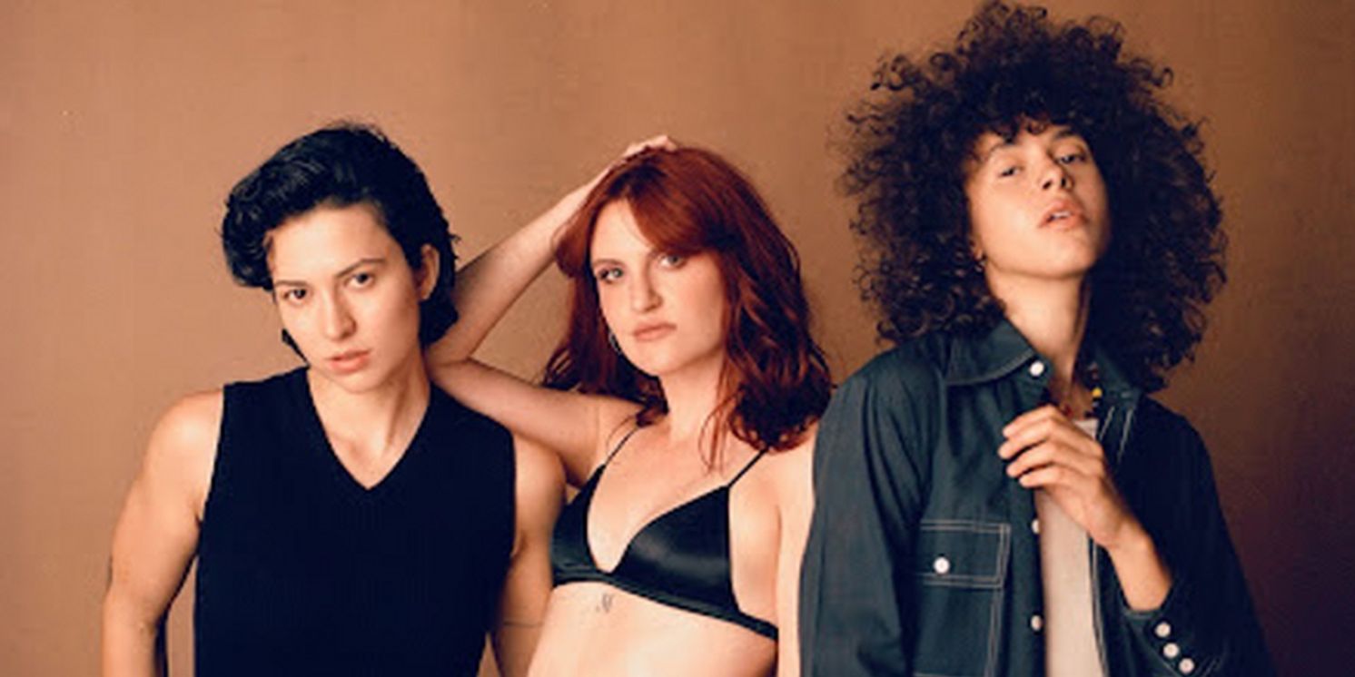 MUNA Cover Celine Dion's 'My Heart Will Go On' Ahead of Taylor Swift Concerts  Image