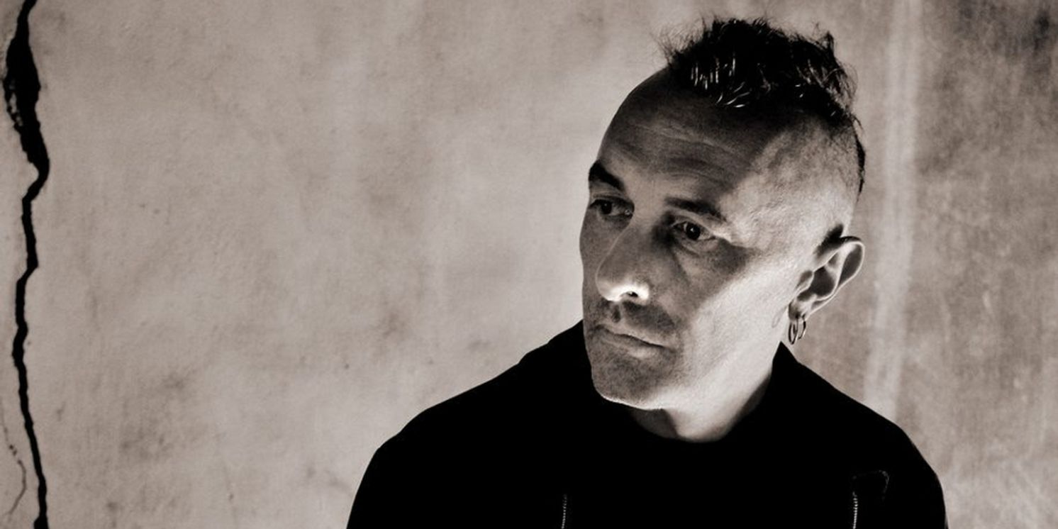 Yann Tiersen Announces 'Kerber Complete' Box Set & Shares 'Ker Al Loch (Four Ways)'  Image