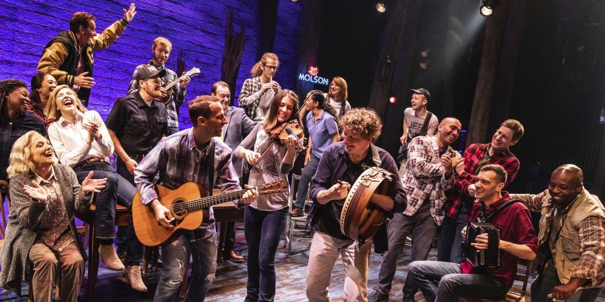 Review: COME FROM AWAY at Des Moines Performing Arts