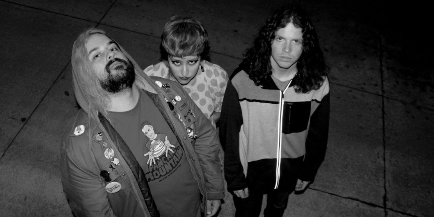 Cosmic Kitten Announce LP & Share New Single 'All the World'  Image