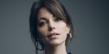 Interview: TV Star Courtney Henggeler Reflects on Her NYC Stage Debut in CAT ON A HOT
